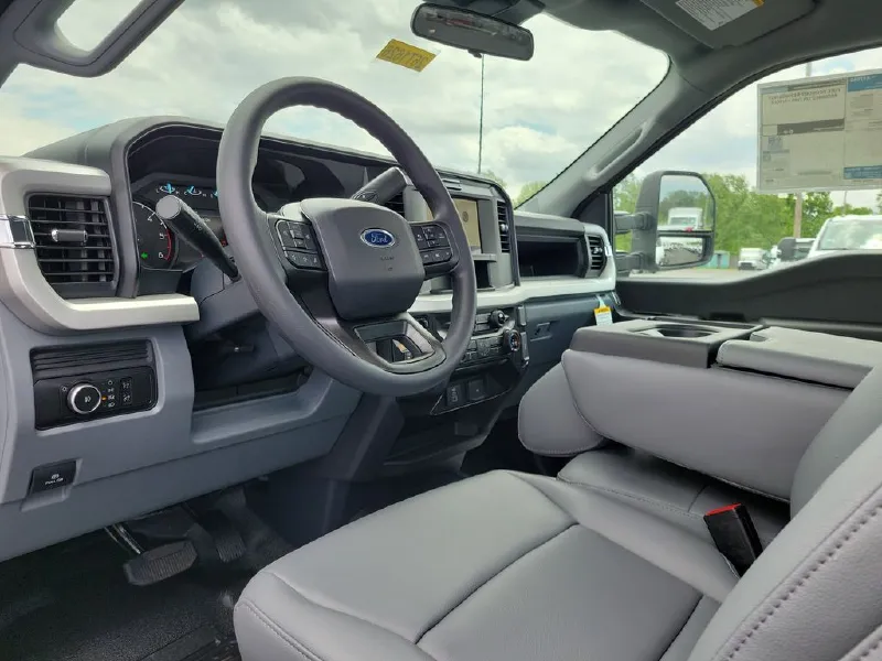 2026 FORD F550