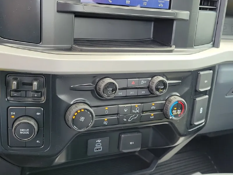 2026 FORD F550