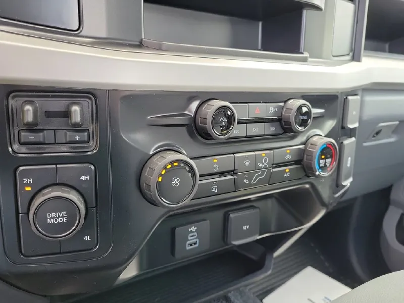 2026 FORD F550