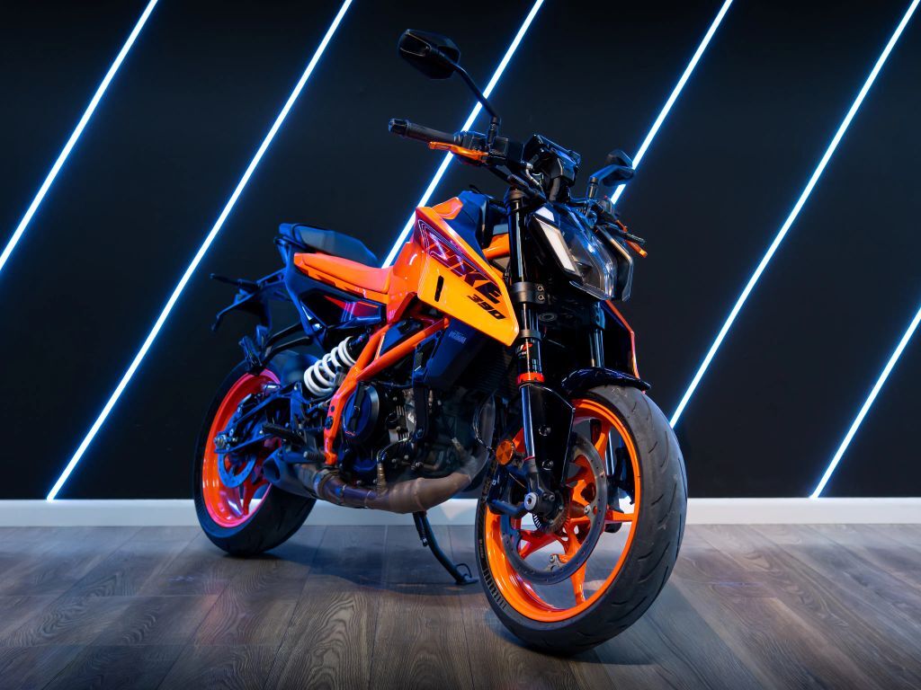 2024 KTM 390 Duke R 390 in Hallandale, FL