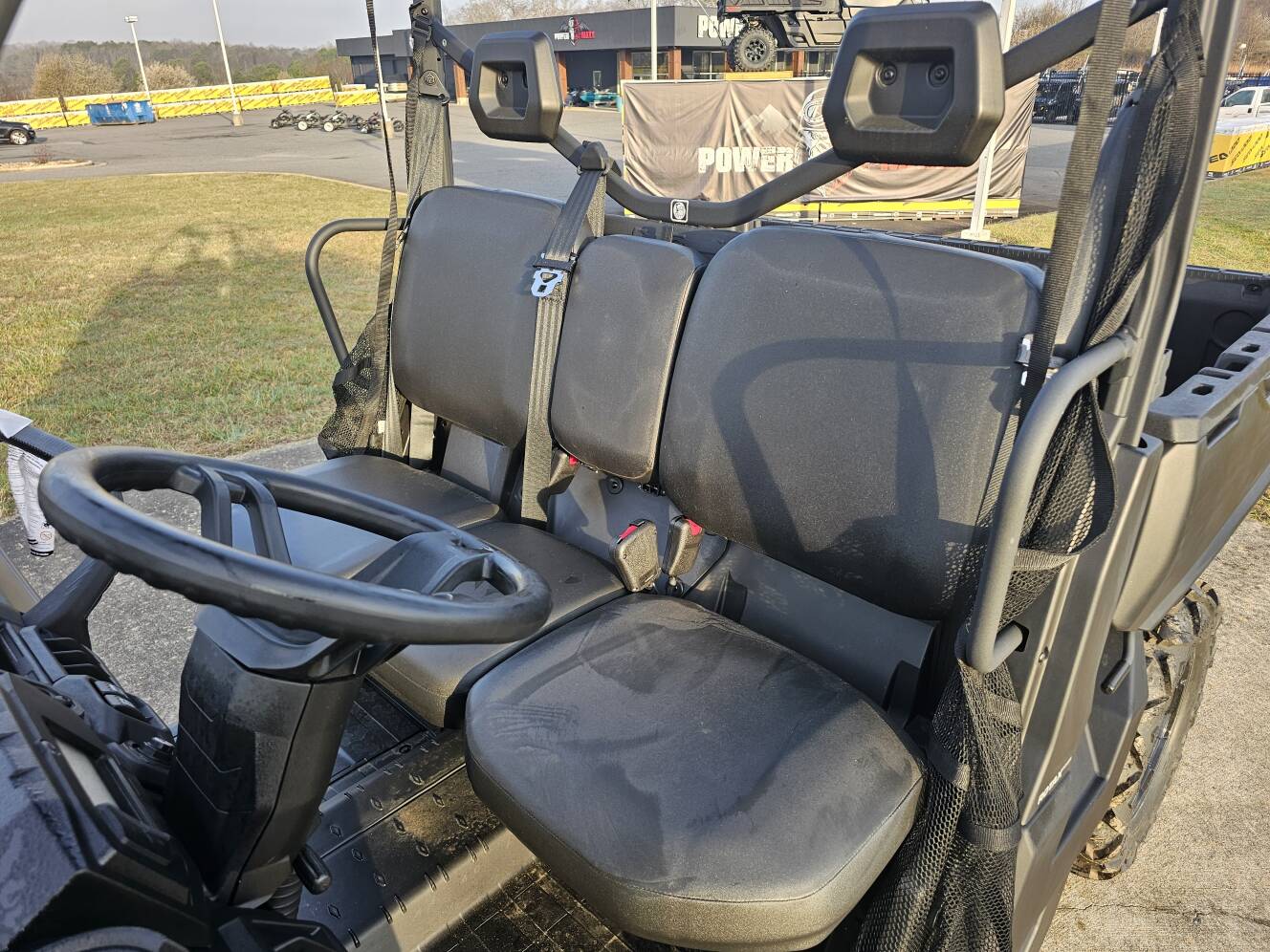 A photo of this 2027 Can-Am Defender DPS HD7