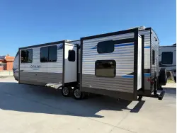 2022 COACHMEN CATALINA 323BHDSCK