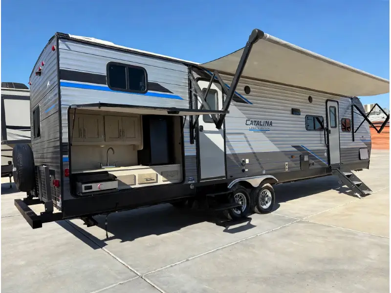 2022 COACHMEN CATALINA 323BHDSCK