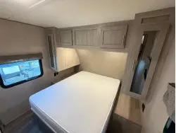2022 COACHMEN CATALINA 323BHDSCK