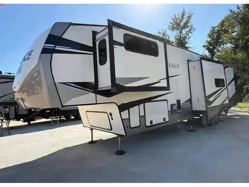 2022 ALLIANCE RV AVENUE 36BRM