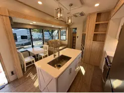 2022 ALLIANCE RV AVENUE 36BRM