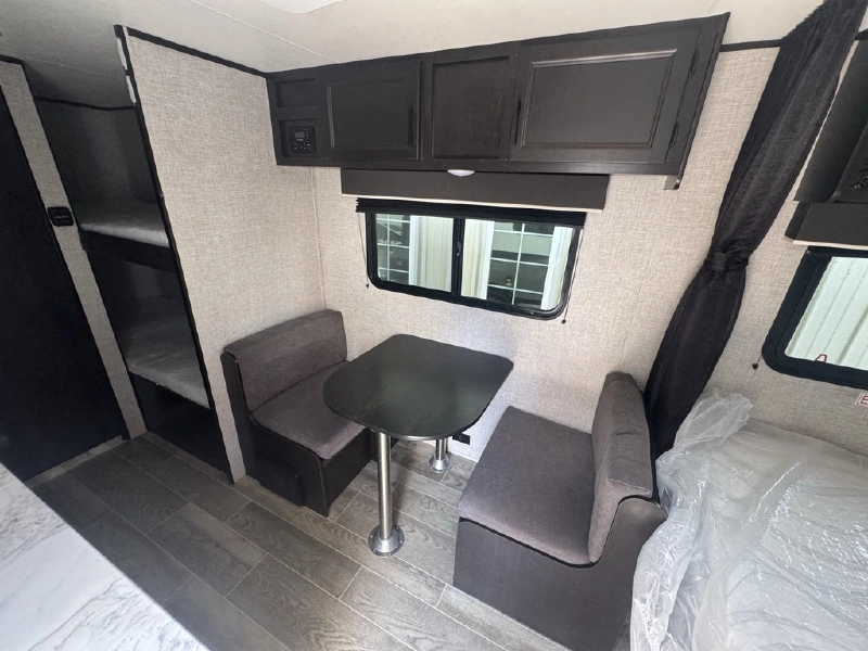 2022 JAYCO JAY FLIGHT SLX 174BH