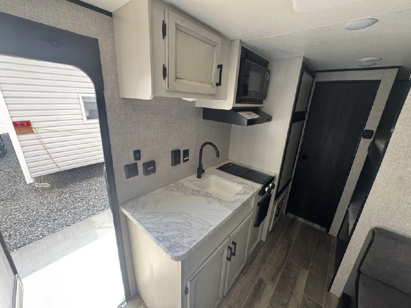 2022 JAYCO JAY FLIGHT SLX 174BH