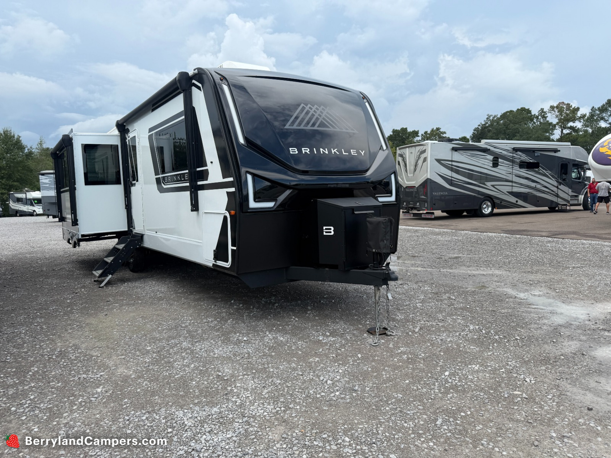 2025 Brinkley MODEL Z AIR 295 RV