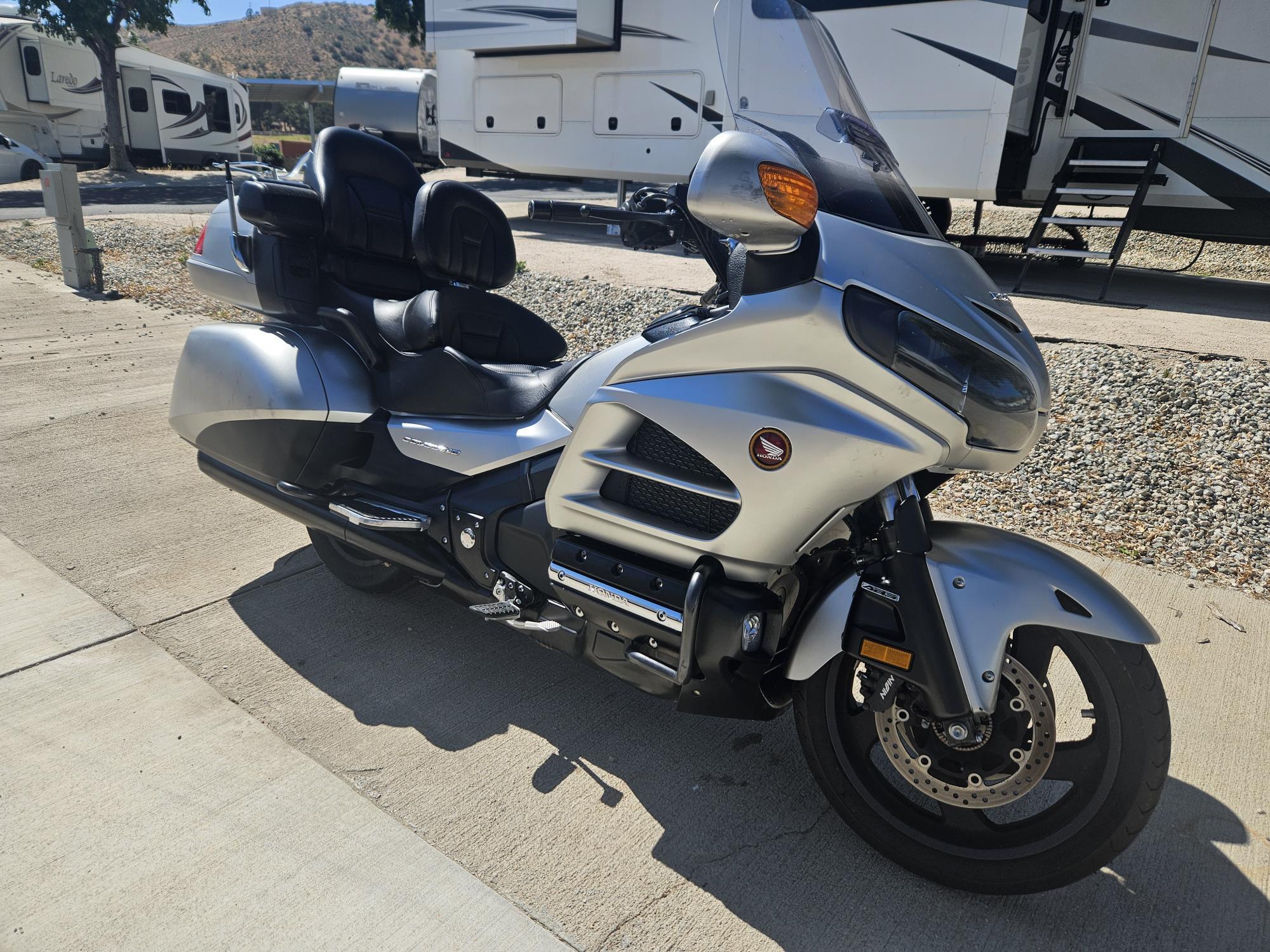 2016 Honda GOLD WING AUDIO / COMFORT / NAVI / XM / ABS AUDIO / COMFORT / NAVI / XM / ABS in Acton, CA