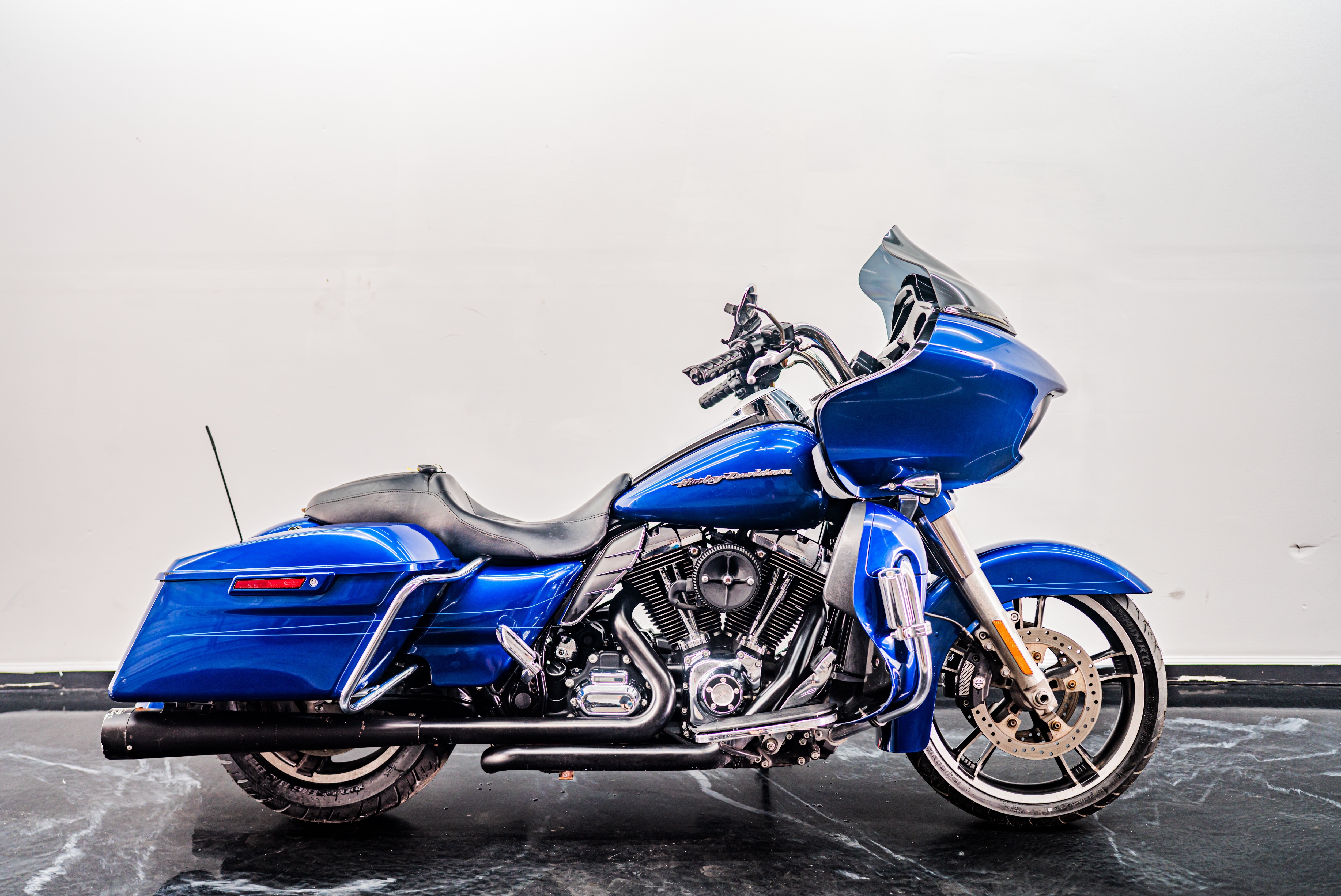2015 Harley-Davidson Road Glide® Special SPECIAL FLTRXS in Jacksonville, FL