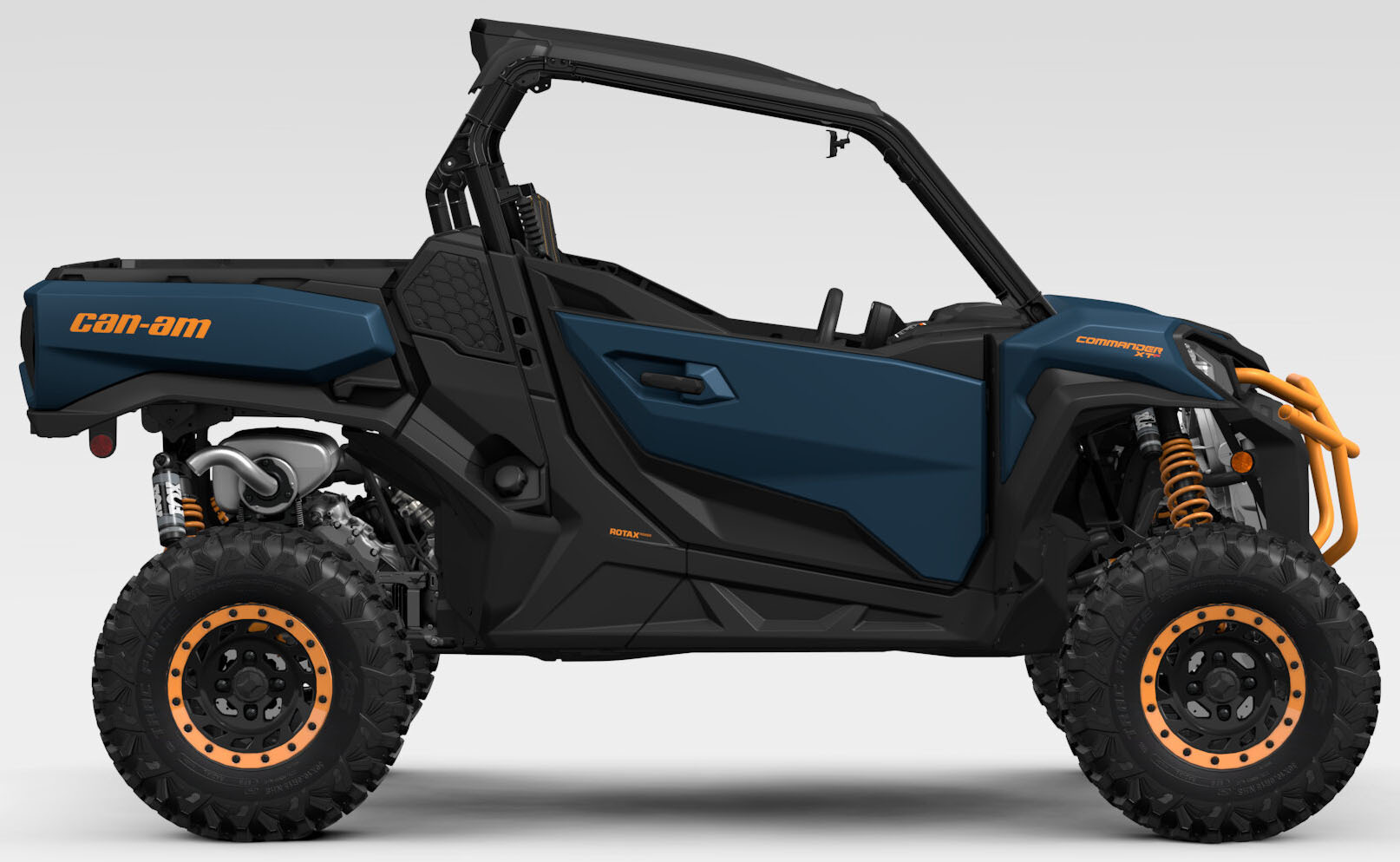 2027 Can-Am Commander XT-P in waterbury CT