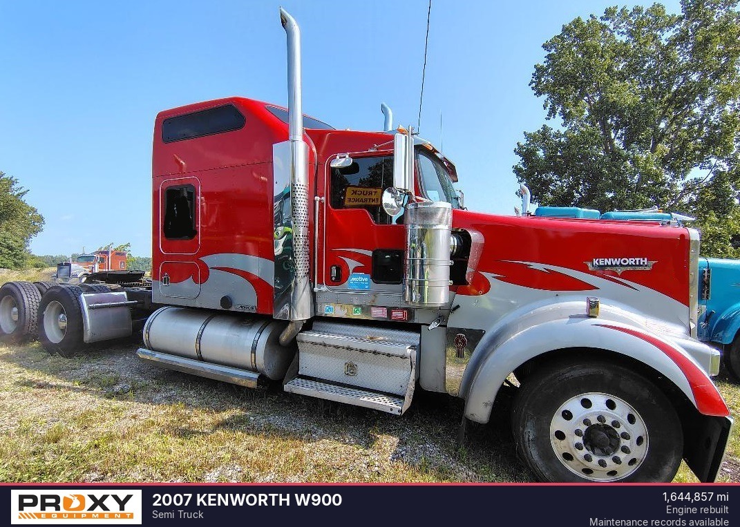 2007 KENWORTH W900 in Toledo, OH