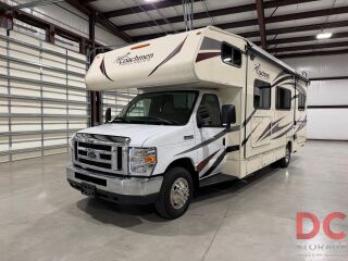 2019 COACHMEN FREELANDER 28BH