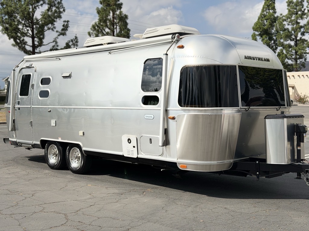 2021 Airstream Globetrotter 25FB RV