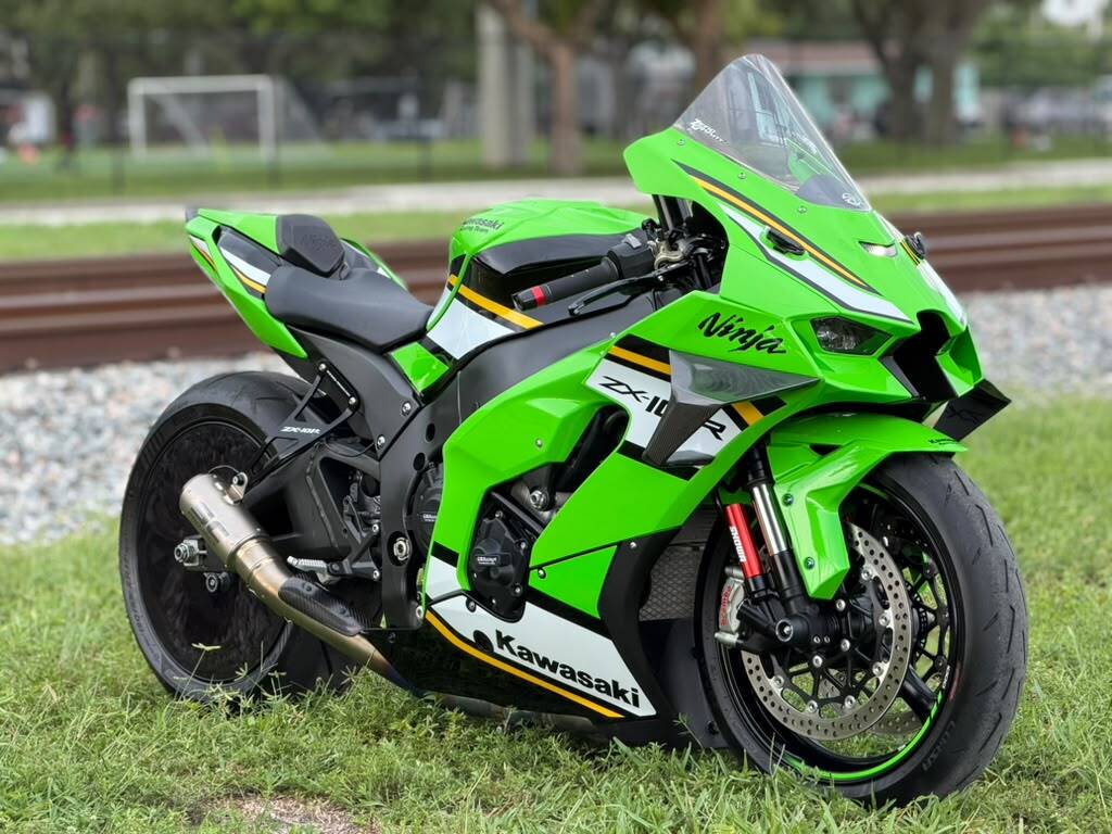 2025 Kawasaki NINJA ZX-10R in Hollywood, FL