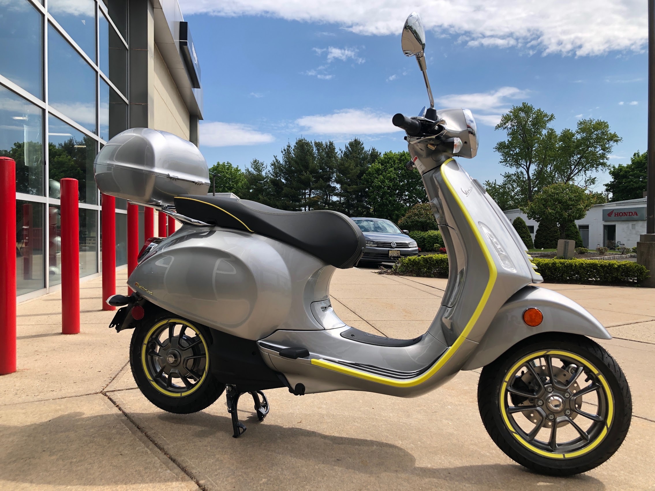 2020 Vespa ELETTRICA 45 MPH Electric Motorcycle motorcycle