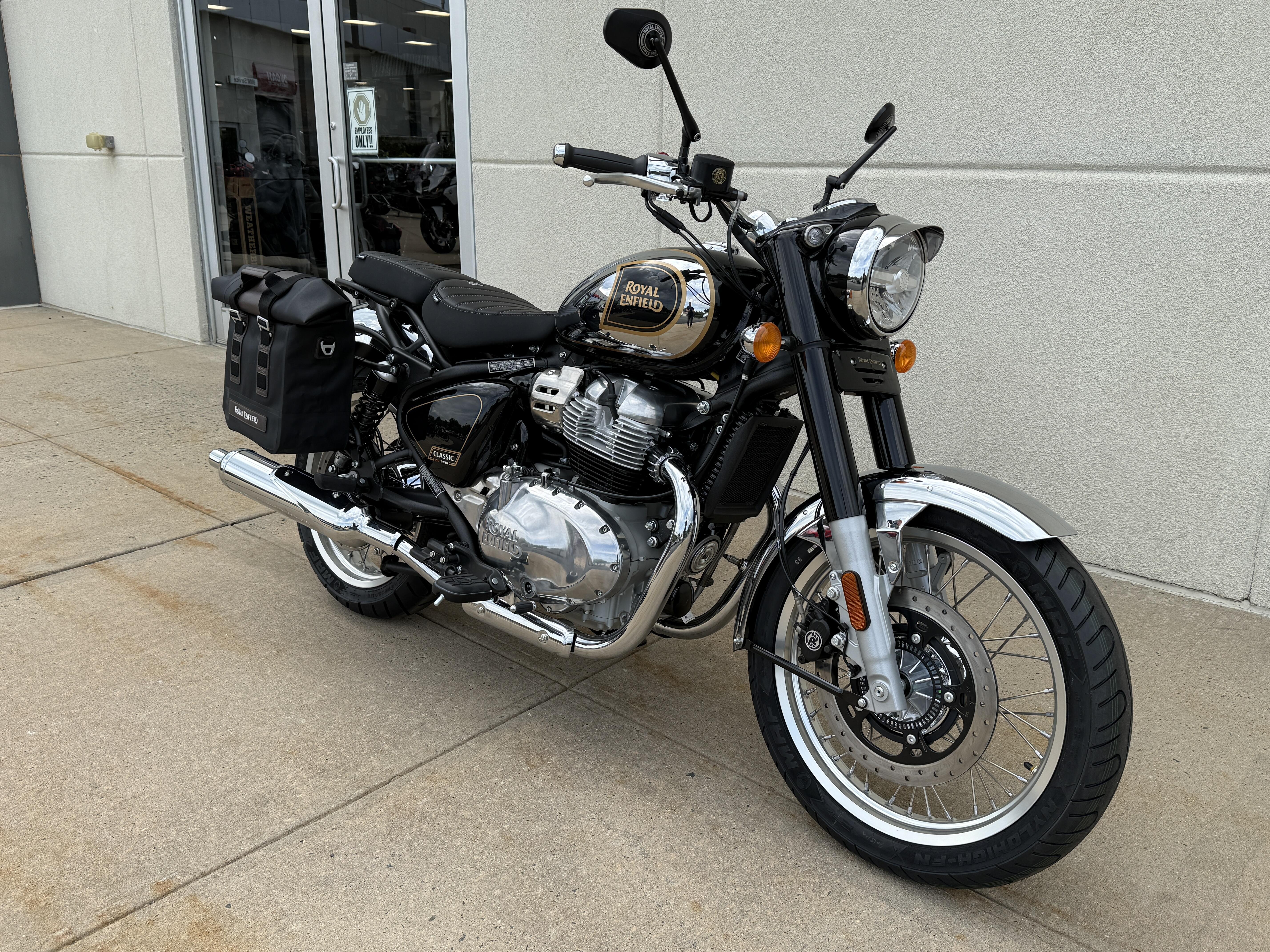 2026 Royal Enfield CLASSIC 650 650 in Metuchen, NJ