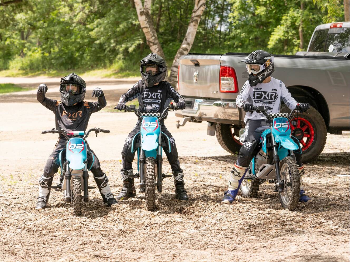 A photo of this 2026 CFMOTO CFX-2E