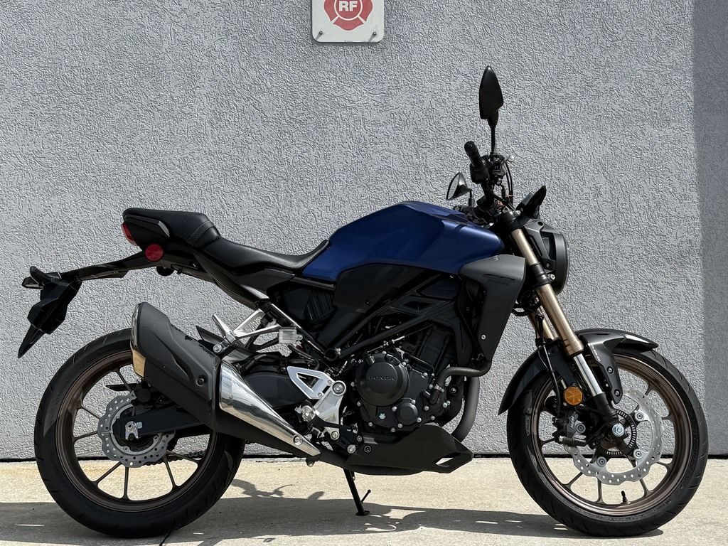 2022 Honda® CB300R ABS 300R ABS in Cocoa, FL