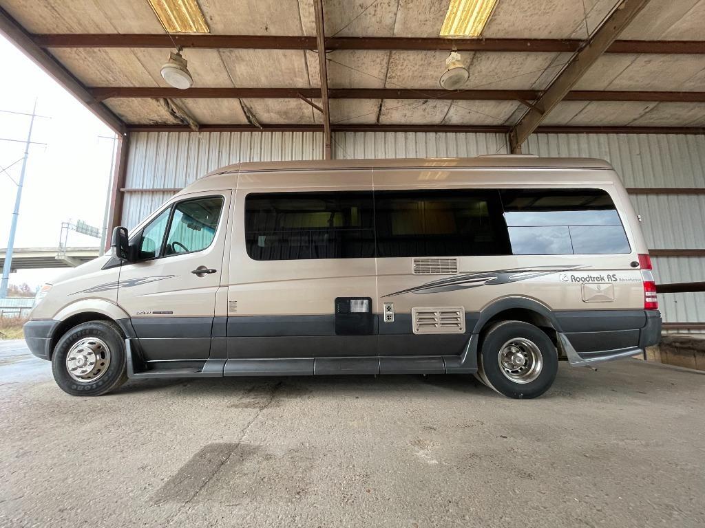 2010 Roadtrek RS ADVENTUROUS in pearl MS