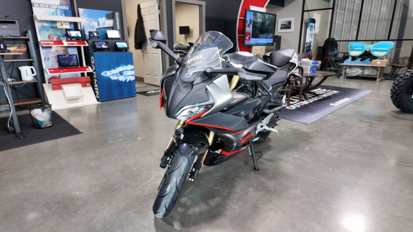 A photo of this 2025 CFMOTO SS 450