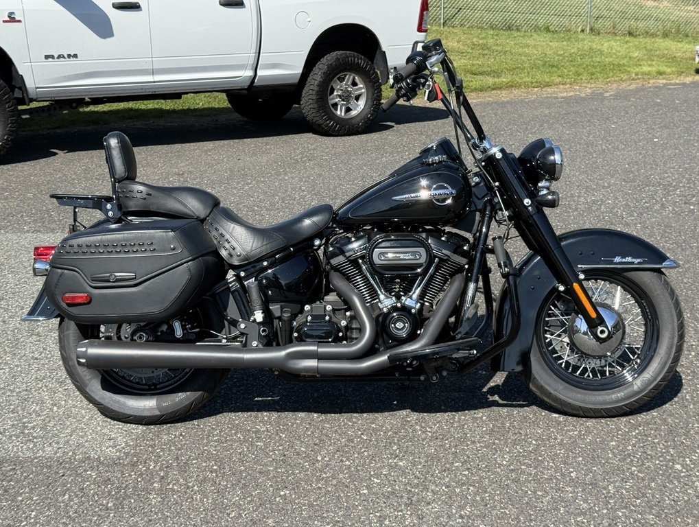 2019 Harley-Davidson Softail Heritage Classic 114 CLASSIC in Zieglerville, PA