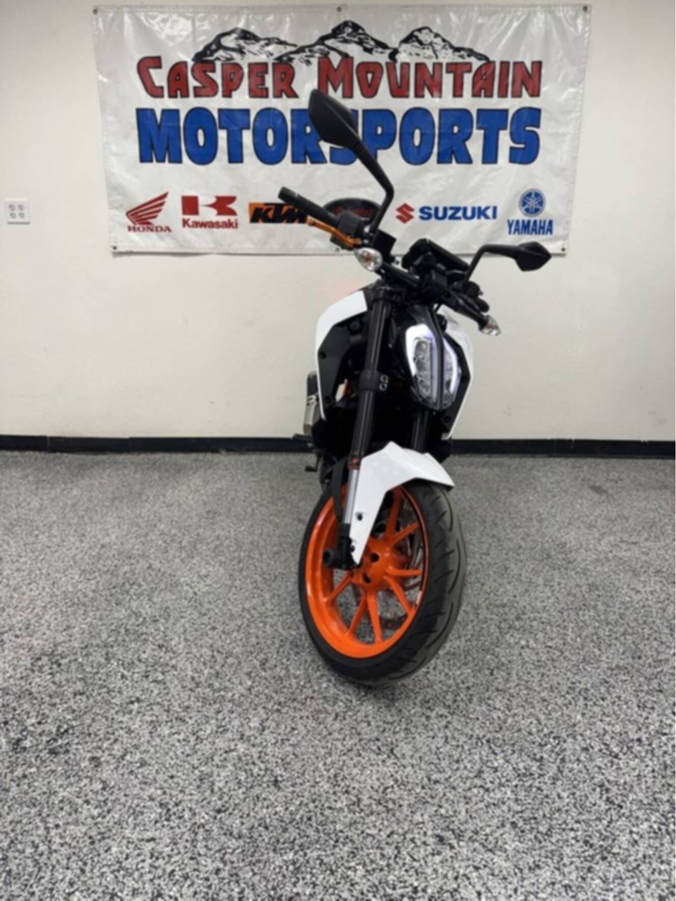 A photo of this 2018 KTM Duke 390