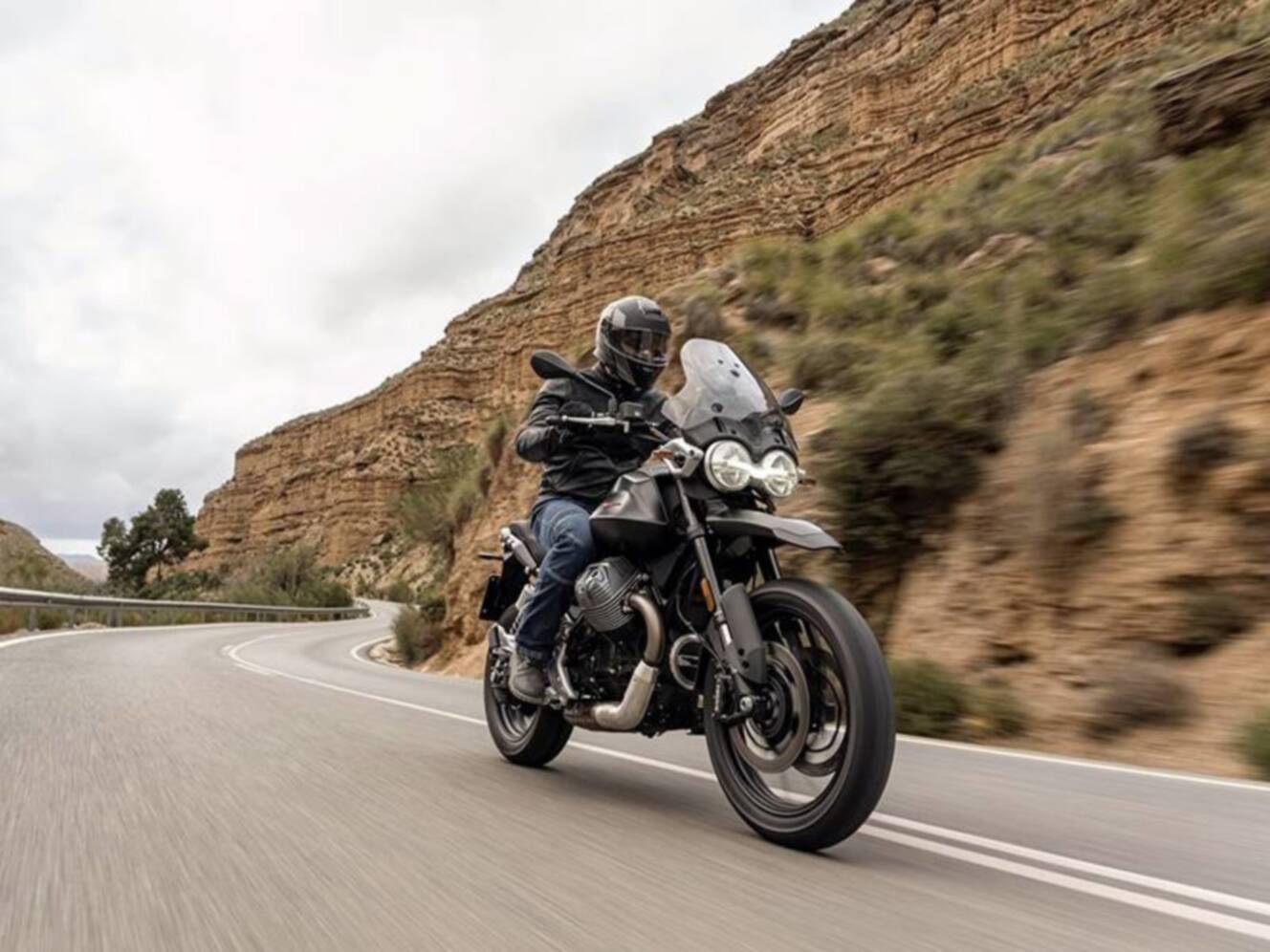 A photo of this 2025 Moto Guzzi V85 Strada