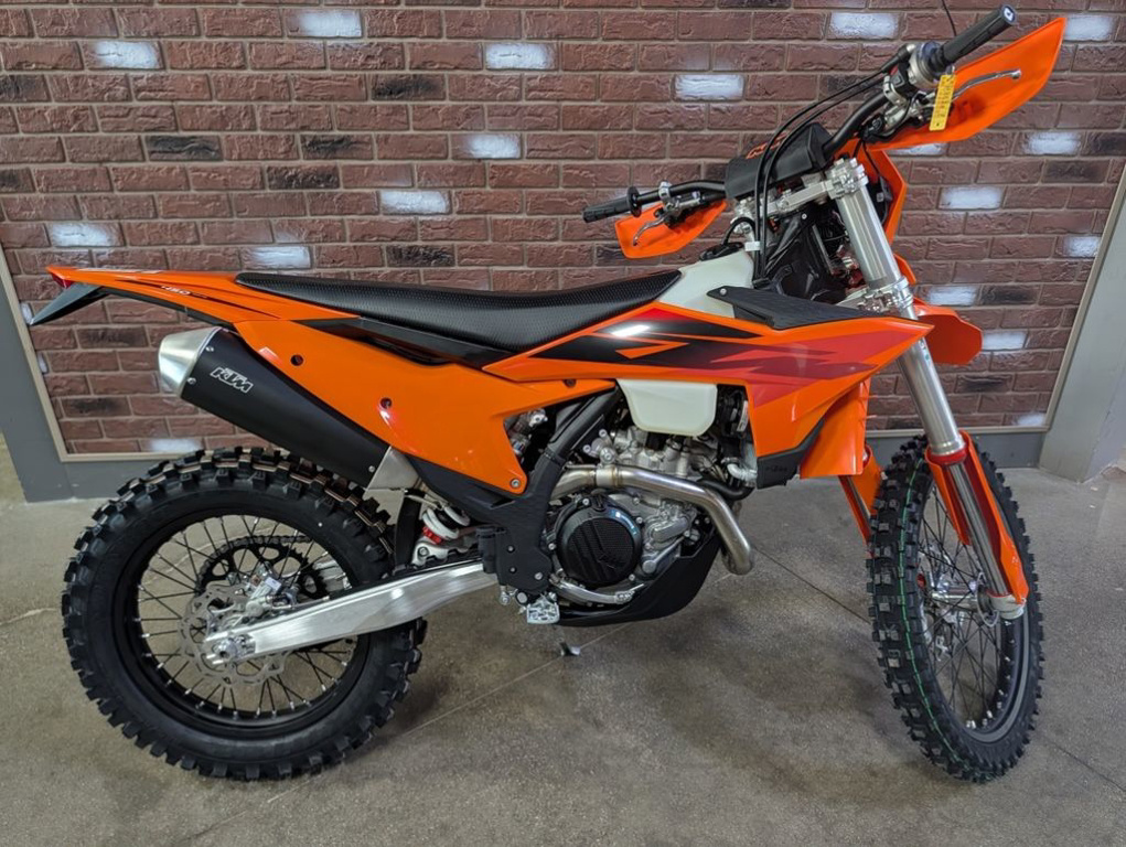 2027 KTM XC 450 F-W 450 F W in Dimondale, MI