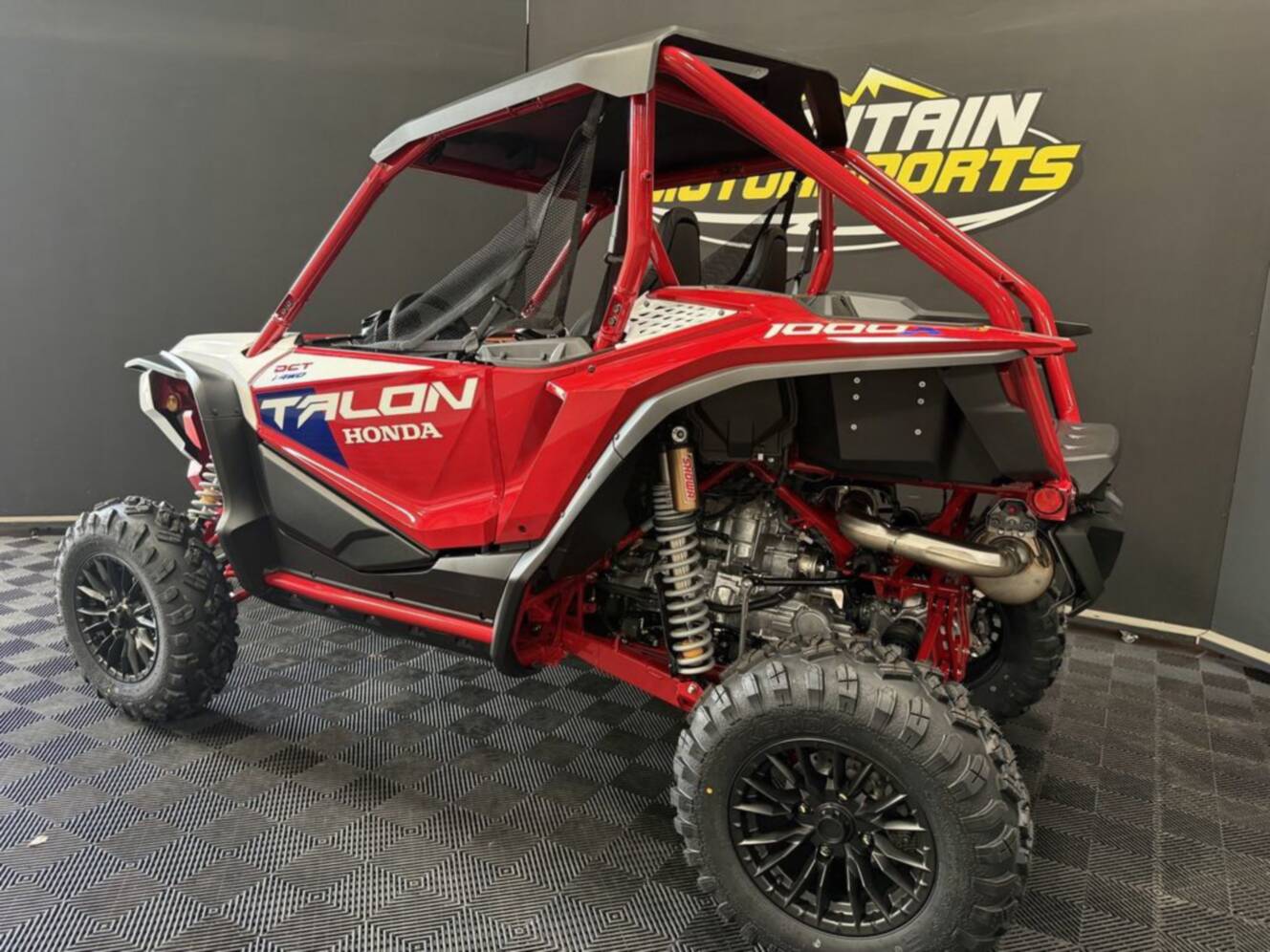 A photo of this 2026 Honda Talon 1000X