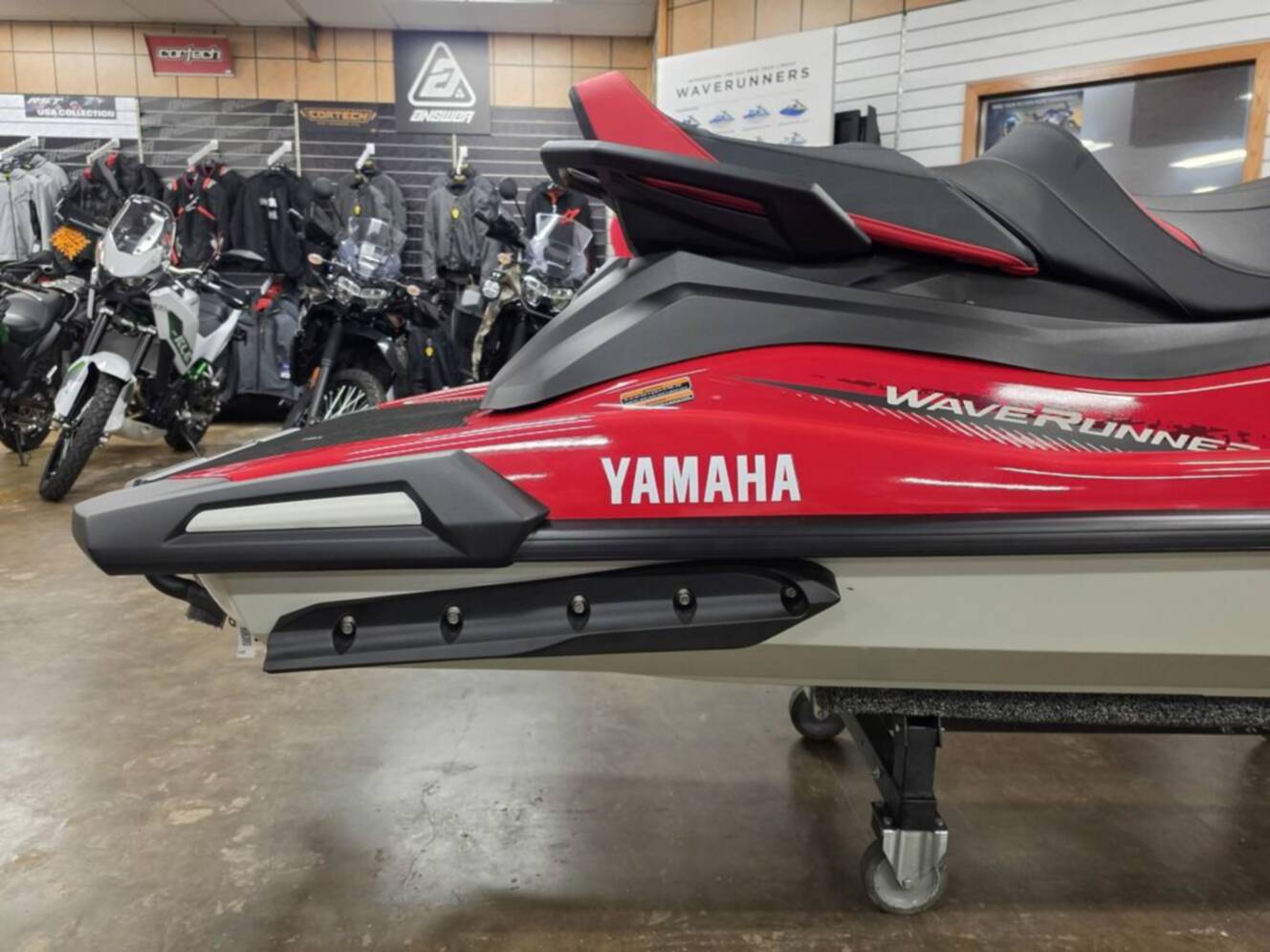 A photo of this 2026 Yamaha Waverunners VX Cruiser with Audio