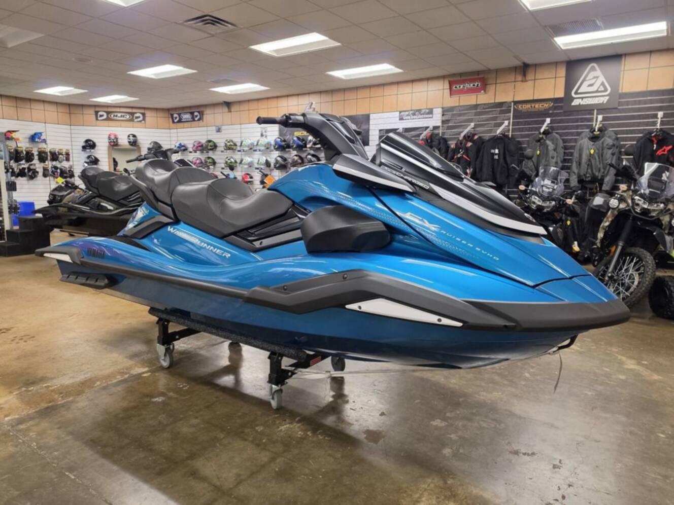 A photo of this 2026 Yamaha Waverunners FX Cruiser SVHO