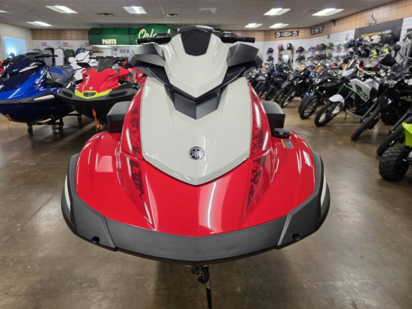 A photo of this 2026 Yamaha Waverunners VX Deluxe with Audio