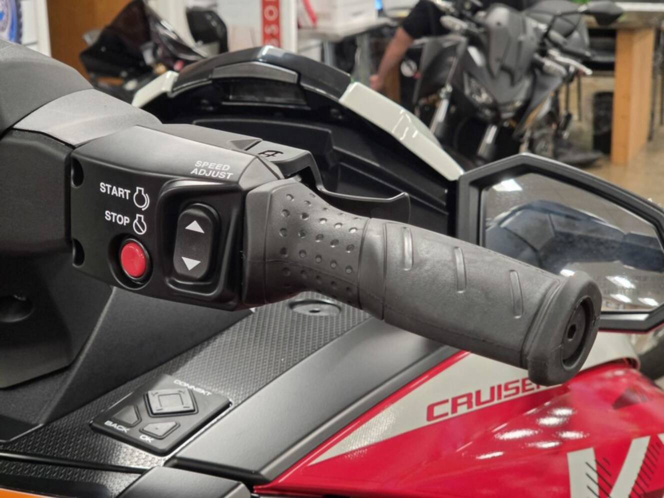 A photo of this 2026 Yamaha Waverunners VX Deluxe with Audio