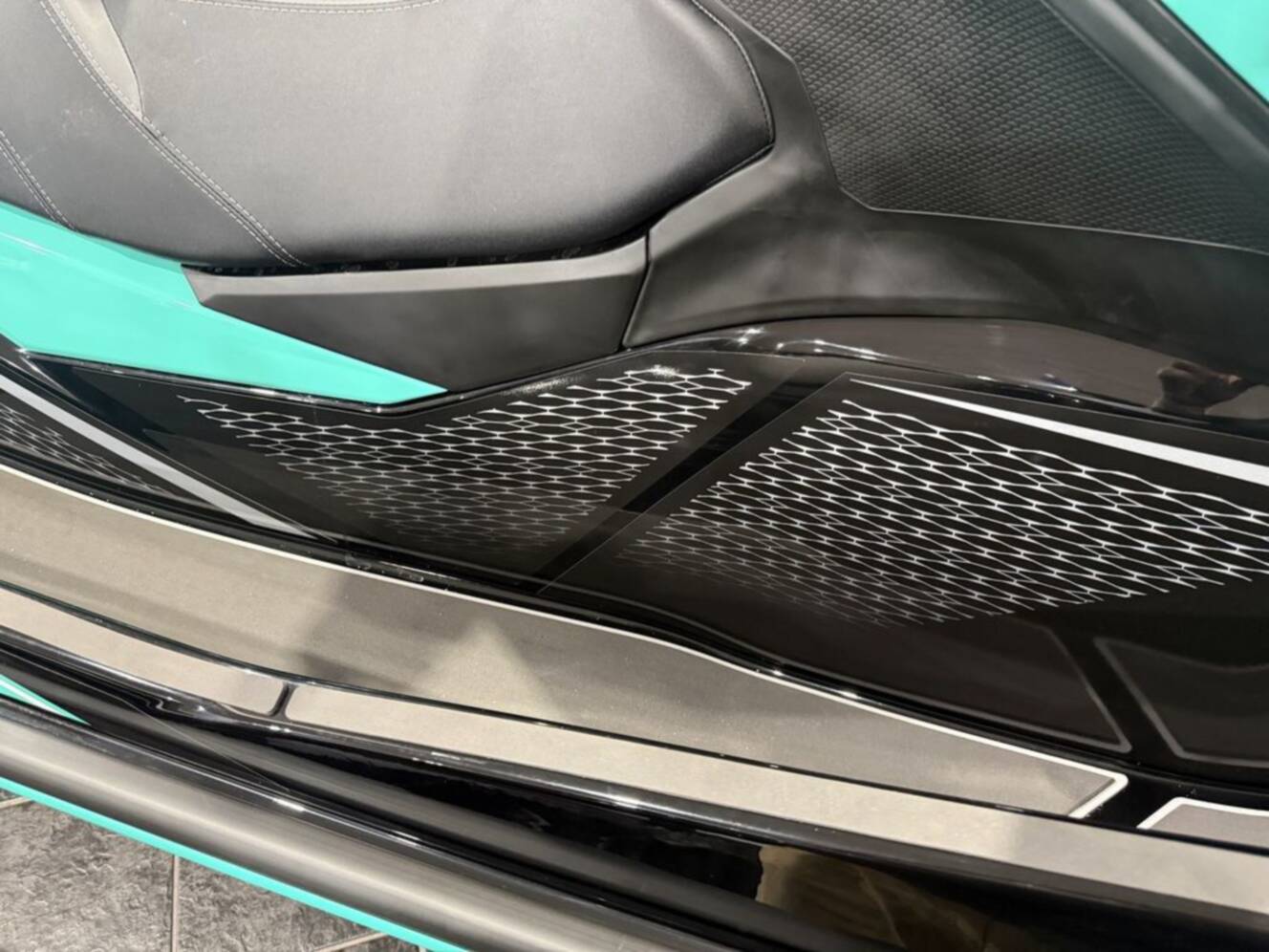 A photo of this 2026 Kawasaki Jet Ski Ultra 310 LX-S