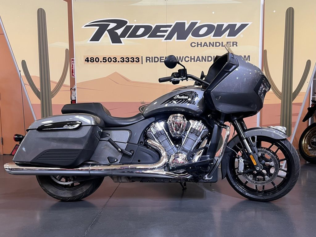 2020 Indian Challenger Titanium Metallic BASE in Chandler, AZ
