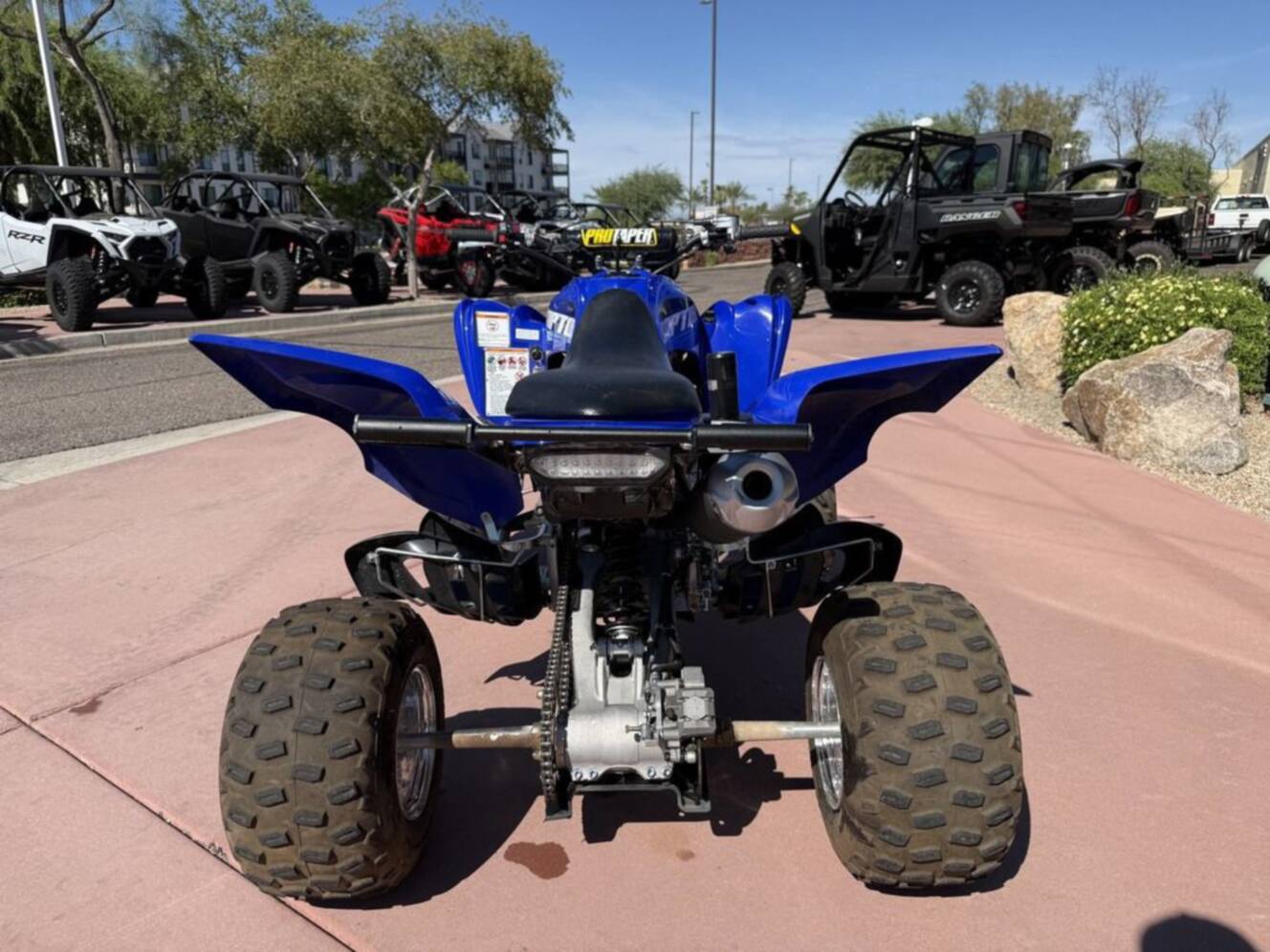 A photo of this 2025 Yamaha Raptor 700R SE