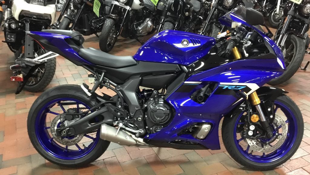 2025 Yamaha YZF R7 R7 in Charlotte, NC