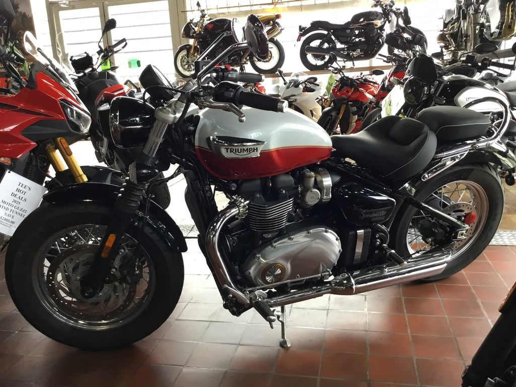 2025 Triumph Bonneville Speedmaster Snowdonia Cranberry Red BASE in Charlotte, NC