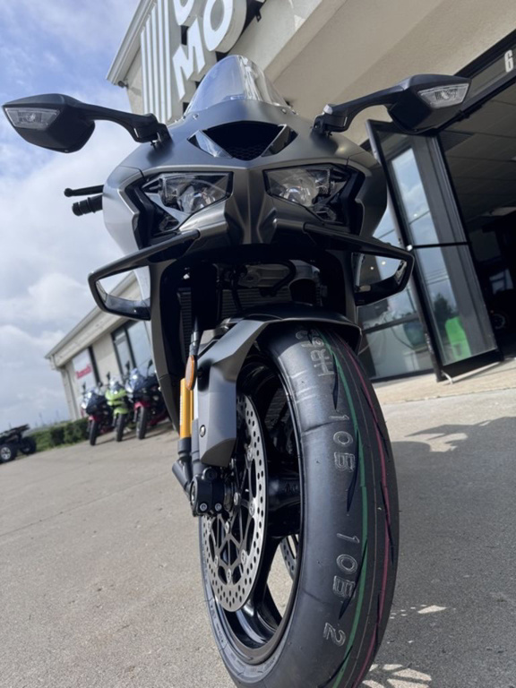 2026 Kawasaki Ninja ZX -10R BASE in Cincinnati, OH