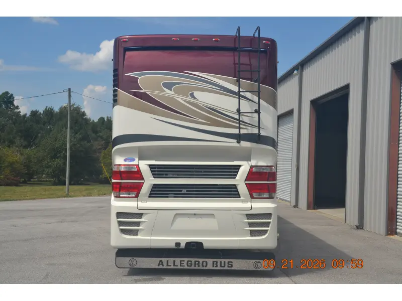 2016 Tiffin Motorhomes Allegro Bus 40 AP