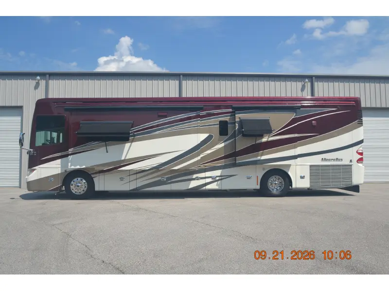 2016 Tiffin Motorhomes Allegro Bus 40 AP