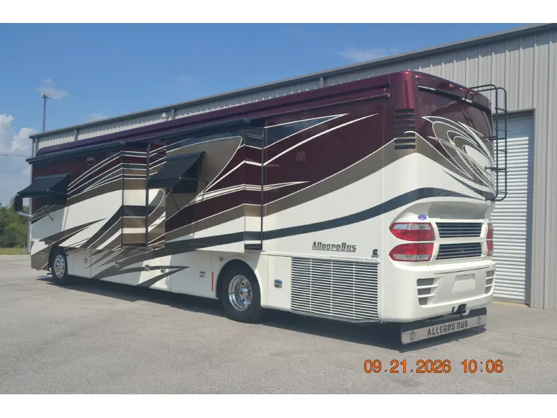 2016 Tiffin Motorhomes Allegro Bus 40 AP