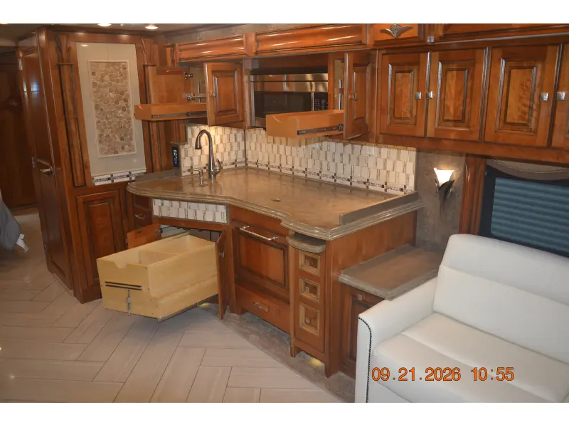 2016 Tiffin Motorhomes Allegro Bus 40 AP