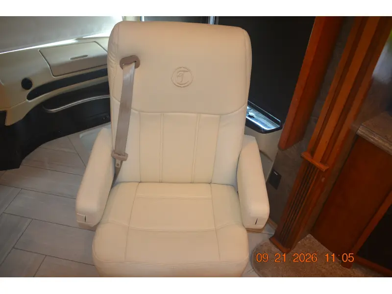 2016 Tiffin Motorhomes Allegro Bus 40 AP