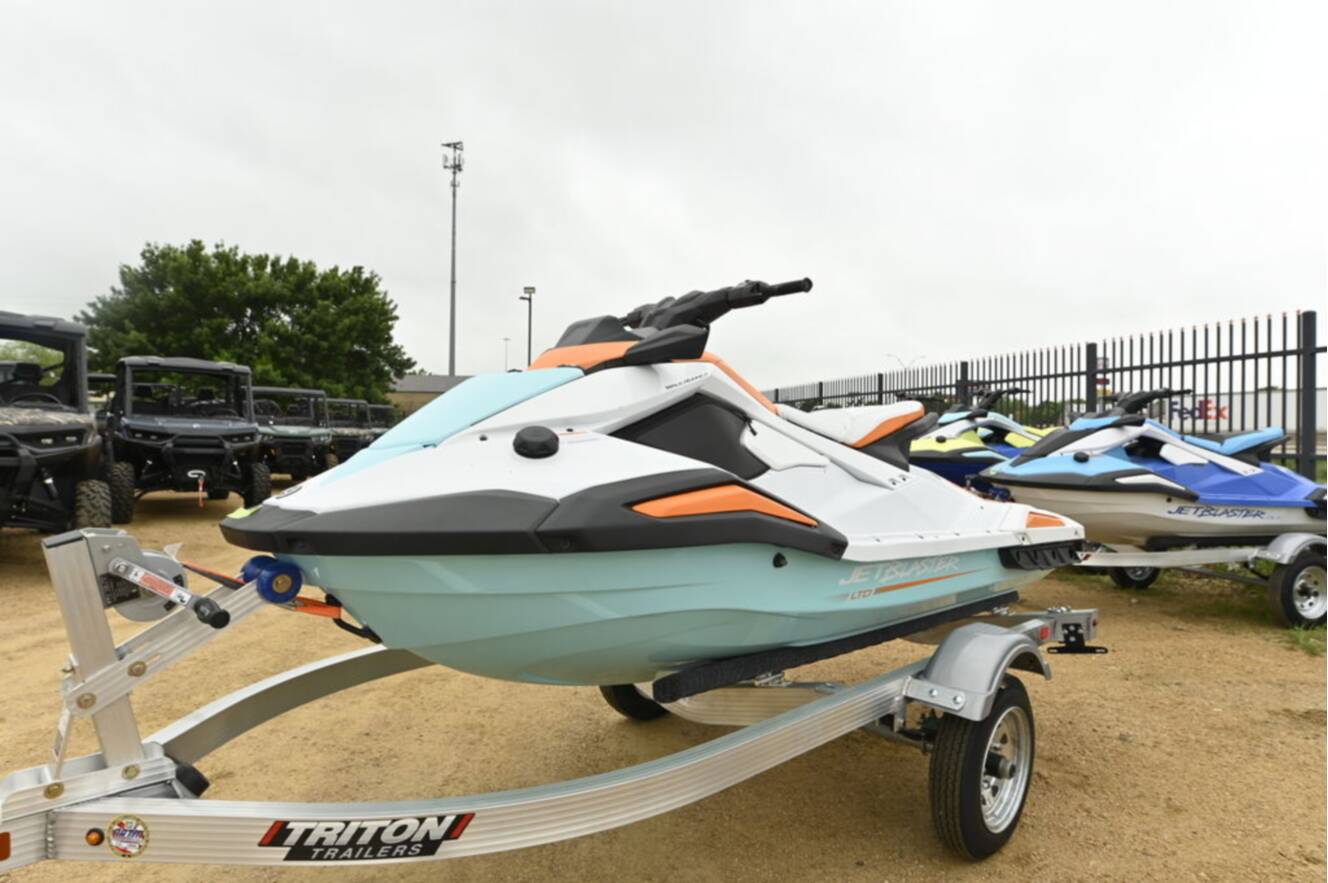 A photo of this 2026 Yamaha JetBlaster LTD