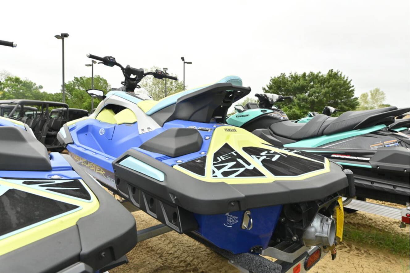 A photo of this 2026 Yamaha JetBlaster PRO 3-Up