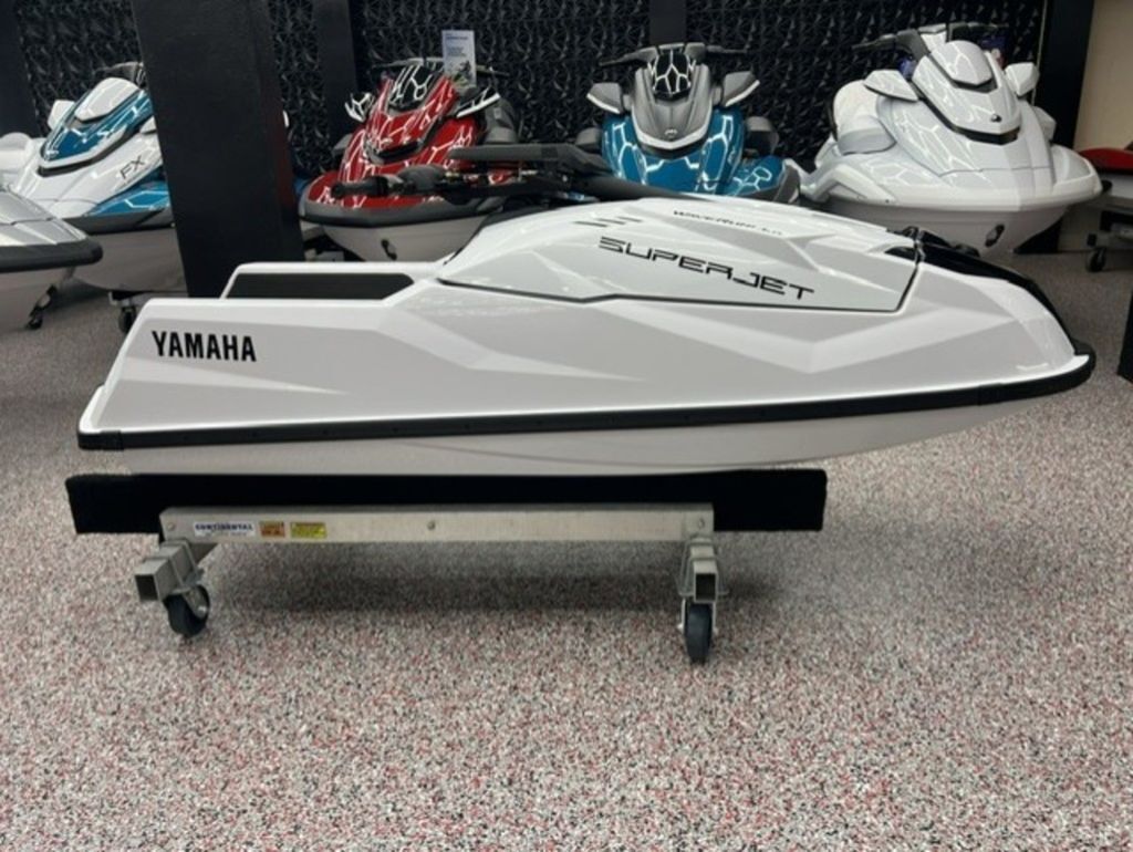 2025 Yamaha Waverunners SuperJet® in tequesta FL