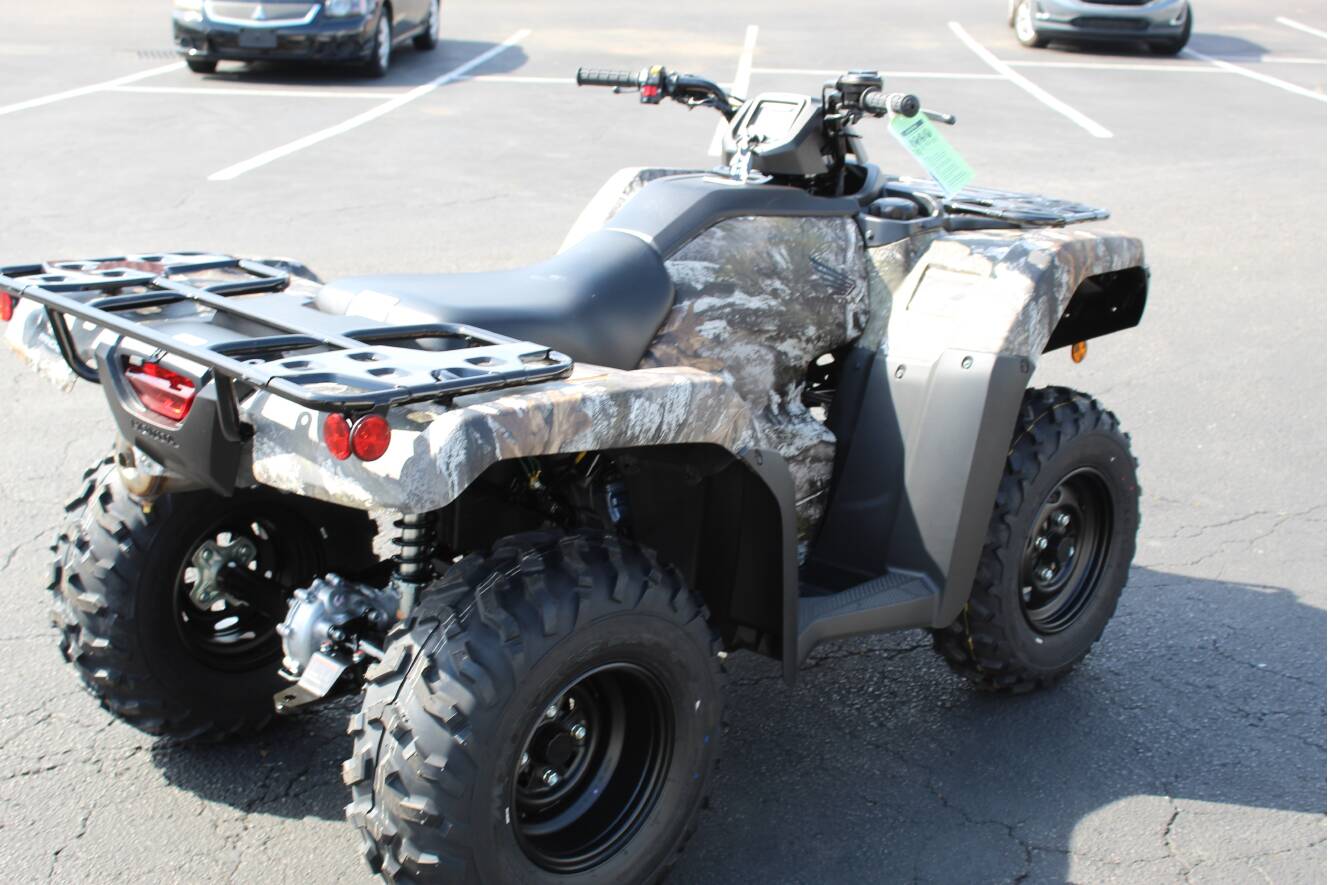 A photo of this 2027 Honda FourTrax Rancher 4x4